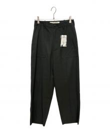 THE SHINZONE（ザ シンゾーン）の古着「ウールギャバセンタープレスベイカー パンツ」｜ダークグリーン