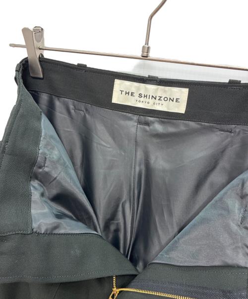 THE SHINZONE（ザ シンゾーン）THE SHINZONE (ザ シンゾーン) ウールギャバセンタープレスベイカー パンツ ダークグリーン サイズ:34の古着・服飾アイテム