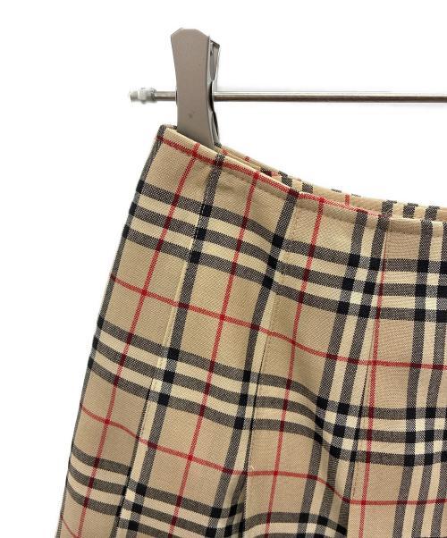 Burberry's（バーバリー）Burberry's (バーバリー) ラップスカート ベージュ×レッド サイズ:36の古着・服飾アイテム