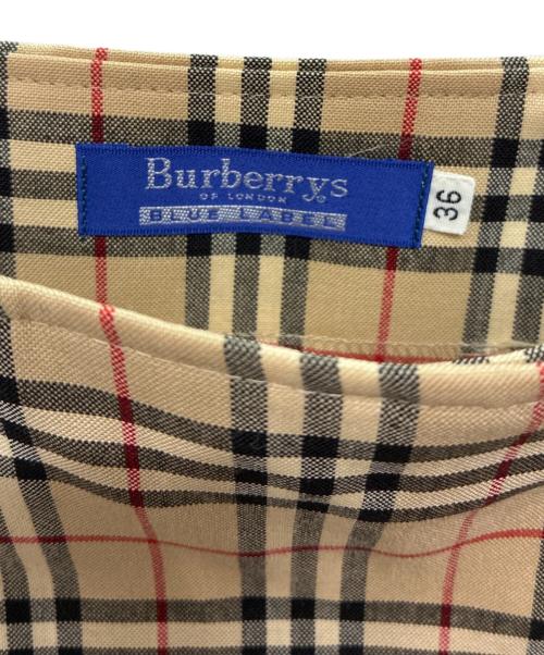 Burberry's（バーバリー）Burberry's (バーバリー) ラップスカート ベージュ×レッド サイズ:36の古着・服飾アイテム