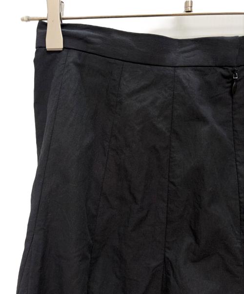 LIVETART（リヴェタート）LIVETART (リヴェタート) マチキリカエボリュームスカート ブラック サイズ:Fの古着・服飾アイテム