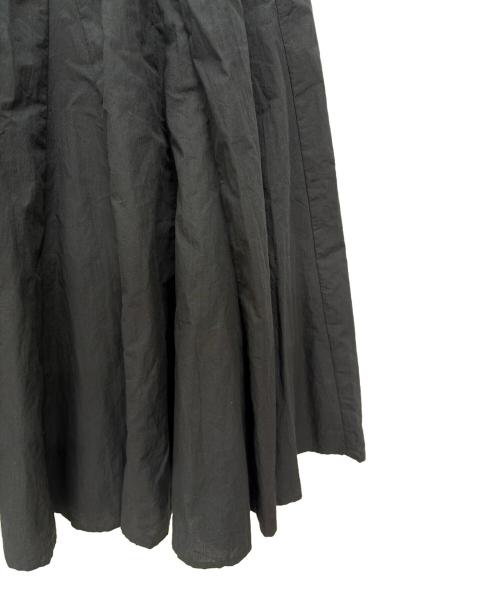 LIVETART（リヴェタート）LIVETART (リヴェタート) マチキリカエボリュームスカート ブラック サイズ:Fの古着・服飾アイテム