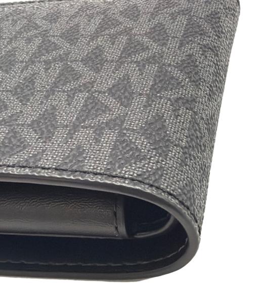 MICHAEL KORS（マイケル・コース）MICHAEL KORS (マイケル・コース) 2つ折り財布 ブラックの古着・服飾アイテム