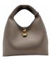CHARLES & KEITH (チャールズアンドキース) メタリックアクセントバケットバッグ ベージュ：10000円