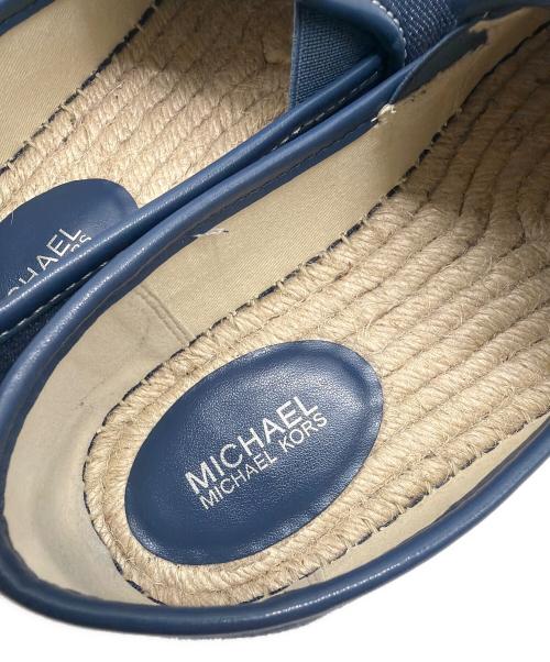 MICHAEL KORS（マイケル・コース）MICHAEL KORS (マイケル・コース) スリッポン ネイビー サイズ:6Mの古着・服飾アイテム