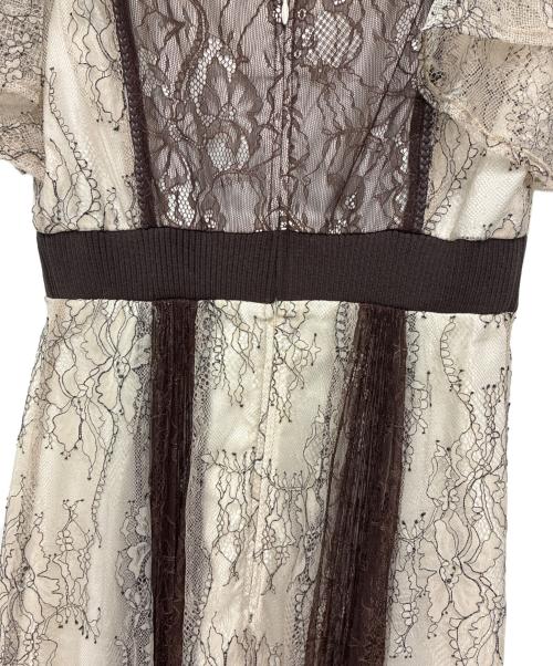MERCURY DUO（マーキュリーデュオ）MERCURY DUO (マーキュリーデュオ) レースプリーツスイッチングドレス ブラウン×ベージュ サイズ:Sの古着・服飾アイテム