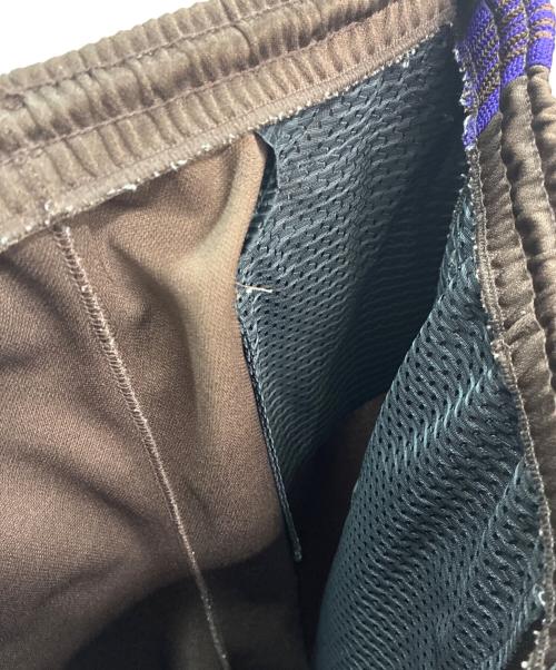 Needles（ニードルズ）Needles (ニードルズ) ナロートラックパンツ ブラウン×パープル サイズ:XLの古着・服飾アイテム