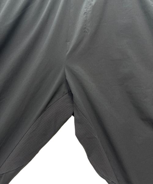 F.C.R.B.（エフシーレアルブリストル）F.C.R.B. (エフシーレアルブリストル) STRETCH LIGHT WEIGHT JOGGER PANTS ブラック サイズ:Mの古着・服飾アイテム