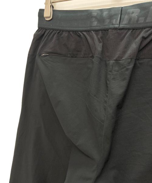 F.C.R.B.（エフシーレアルブリストル）F.C.R.B. (エフシーレアルブリストル) STRETCH LIGHT WEIGHT JOGGER PANTS ブラック サイズ:Mの古着・服飾アイテム