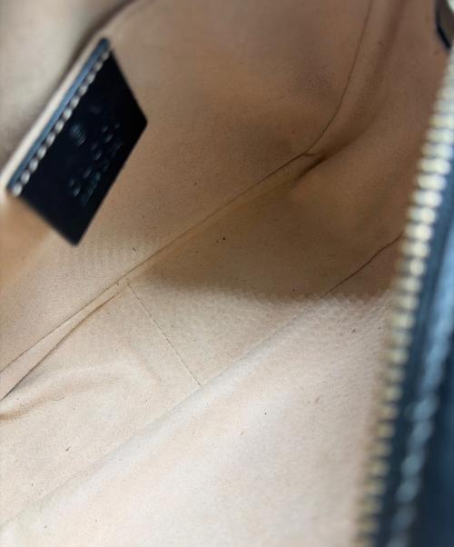 GUCCI（グッチ）GUCCI (グッチ) チェーンショルダーバッグ ブラックの古着・服飾アイテム
