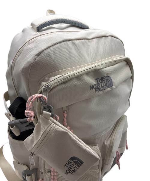 THE NORTH FACE（ザ ノース フェイス）THE NORTH FACE (ザ ノース フェイス) LIGHT POP UP BACKPACK ホワイトの古着・服飾アイテム