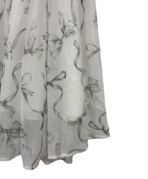 Rose Muse（ロゼミューズ）rose muse (ロゼミューズ) ribbon pattern pleated dress ホワイト サイズ:Sの古着・服飾アイテム