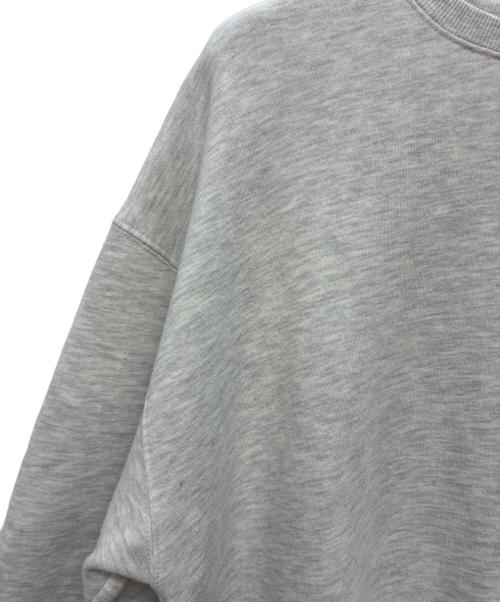 YESEYESEE（イエスアイシー）YESEYESEE (イエスアイシー) C-Logo Sweatshirt ライトグレー サイズ:Mの古着・服飾アイテム