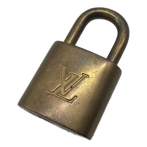 LOUIS VUITTON（ルイ ヴィトン）LOUIS VUITTON (ルイ ヴィトン) 南京錠 鍵無の古着・服飾アイテム
