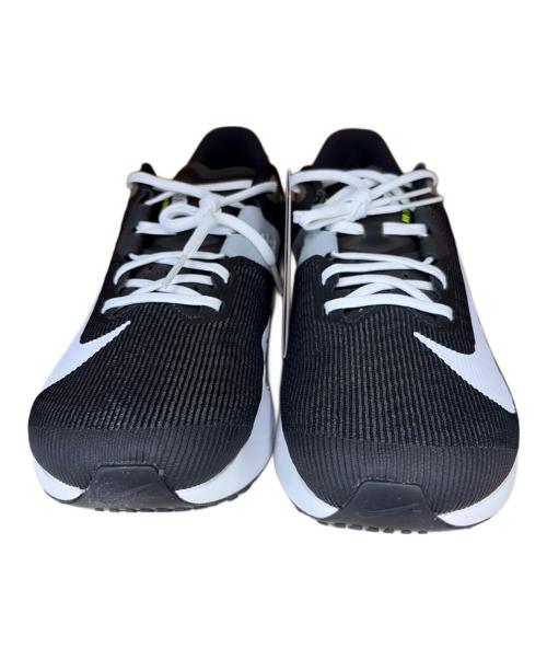 NIKE（ナイキ）NIKE (ナイキ) スニーカー ブラック×ホワイト サイズ:28cm 未使用品の古着・服飾アイテム
