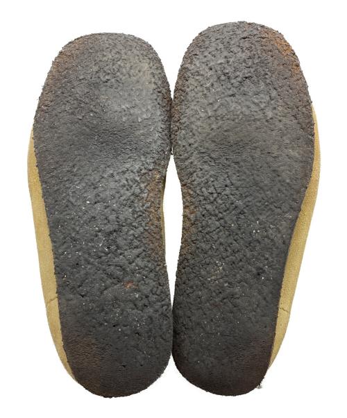 CLARKS（クラークス）CLARKS (クラークス) ワラビーブーツ メイプルスェード ベージュ サイズ:UK 8 1/2の古着・服飾アイテム
