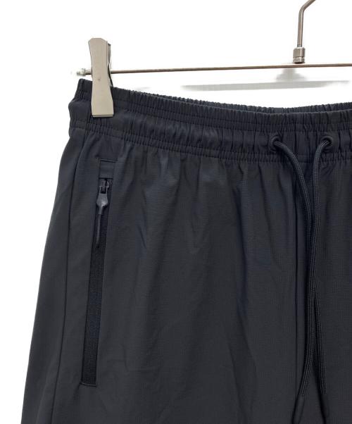adidas（アディダス）adidas (アディダス) Z.N.E. ウーブンパンツ ブラック サイズ:M 未使用品の古着・服飾アイテム