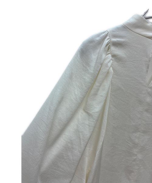 Rouge vif（ルージュヴィフ）Rouge vif (ルージュヴィフ) 袖ボリュームブラウス アイボリー サイズ:FREEの古着・服飾アイテム