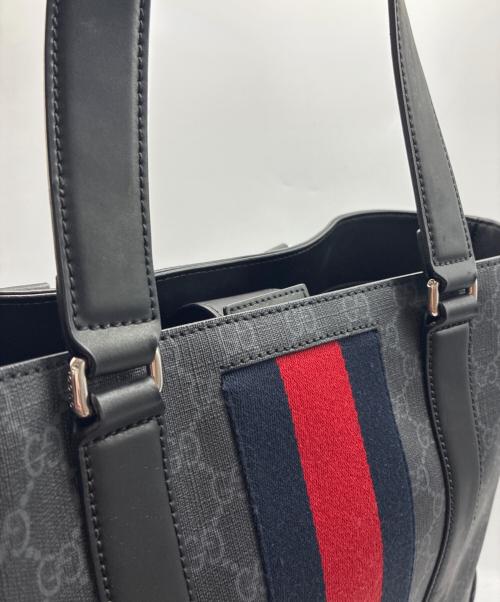 GUCCI（グッチ）GUCCI (グッチ) GGスプリーム シェリーライン トートバッグ ネイビー×ブラックの古着・服飾アイテム