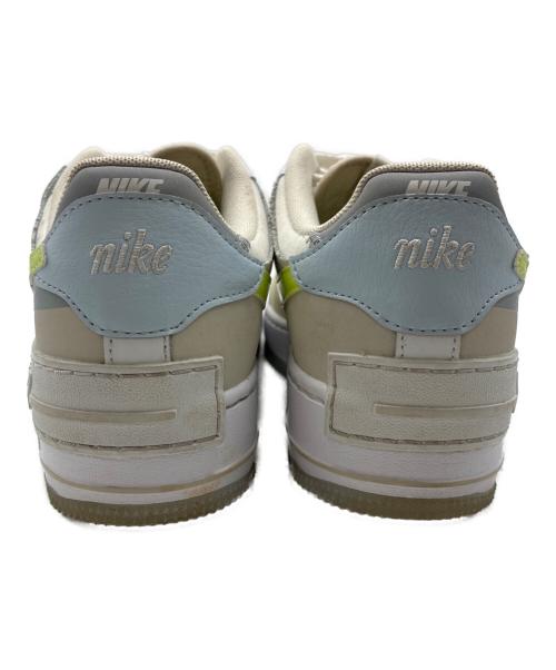 NIKE（ナイキ）NIKE (ナイキ) ローカットスニーカー ホワイト サイズ:25.5の古着・服飾アイテム