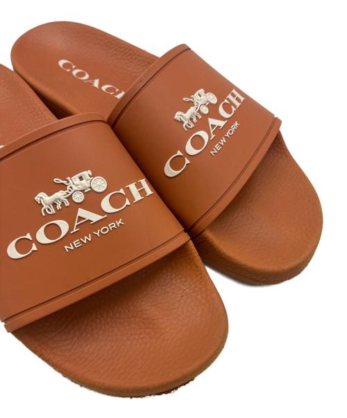 COACH（コーチ）COACH (コーチ) スライド・コーチ サンダル キャメル サイズ:EUR41の古着・服飾アイテム