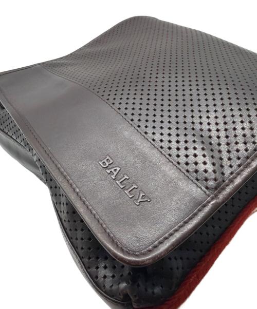 BALLY（バリー）BALLY (バリー) パンチングレザーショルダーバッグ ブラウンの古着・服飾アイテム