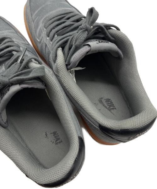 NIKE（ナイキ）NIKE (ナイキ) AIR FORCE 1 07 LV8 STYLE グレー サイズ:US10の古着・服飾アイテム