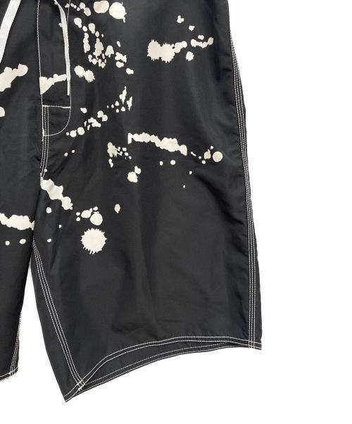 stussy（ステューシー）stussy (ステューシー) ペイントサーフパンツ ブラック×ホワイト サイズ:36の古着・服飾アイテム