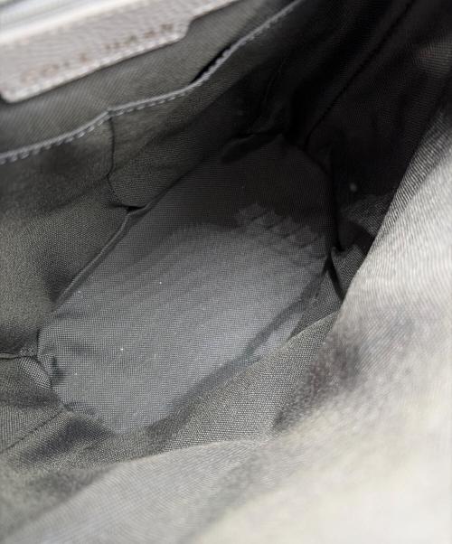 COLE HAAN（コールハーン）COLE HAAN (コールハーン) エッセンシャルソフトバケットバッグ ライトグレーの古着・服飾アイテム