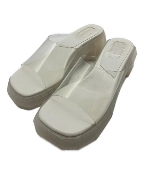 CHARLES & KEITH（チャールズアンドキース）CHARLES & KEITH (チャールズアンドキース) シースルー ジオメトリックミュール ホワイト サイズ:38の古着・服飾アイテム