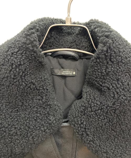 ZARA（ザラ）ZARA (ザラ) フェイクレザーボアジャケット ブラック サイズ:SIZE Mの古着・服飾アイテム
