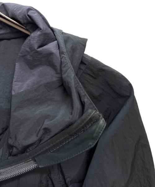 OAKLEY（オークリー）OAKLEY (オークリー) ENHANCE UB RIPSTOP WIND JACKET 12.7 グレー×ネイビー サイズ:JPN Lの古着・服飾アイテム