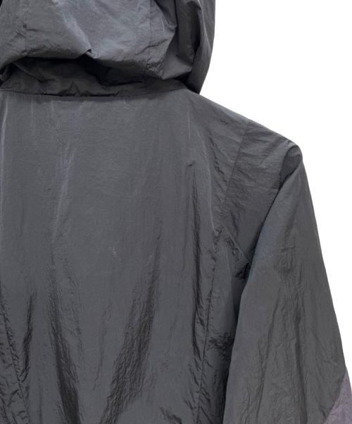 OAKLEY（オークリー）OAKLEY (オークリー) ENHANCE UB RIPSTOP WIND JACKET 12.7 グレー×ネイビー サイズ:JPN Lの古着・服飾アイテム