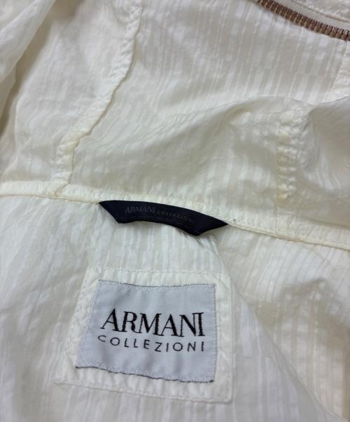 ARMANI COLLEZIONI（アルマーニ コレツィオーニ）ARMANI COLLEZIONI (アルマーニ コレツィオーニ) フードジャケット ホワイト サイズ:EU50の古着・服飾アイテム