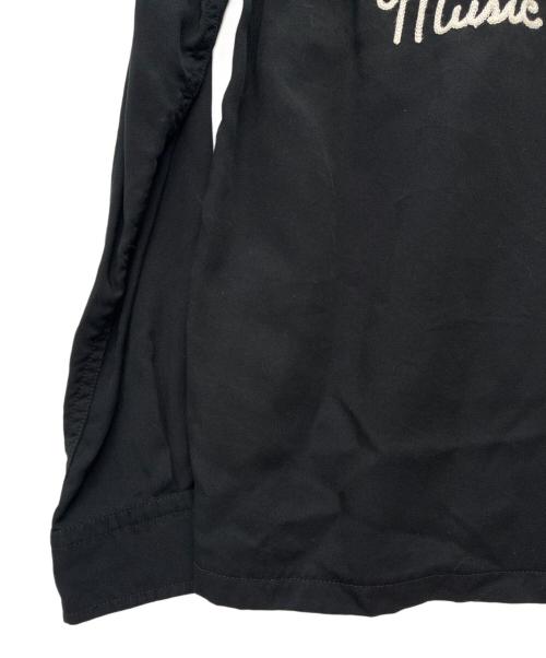 RUDE GALLERY（ルードギャラリー）RUDE GALLERY (ルードギャラリー) 15AW Who the Fuck is Rg Shirt ブラック サイズ:SIZE 2の古着・服飾アイテム