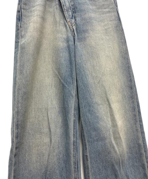 moussy（マウジー）moussy (マウジー) CROSS WAIST WIDE STRAIGHT デニムパンツ ブルーの古着・服飾アイテム