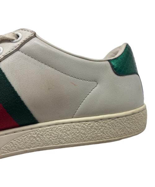 GUCCI（グッチ）GUCCI (グッチ) 〔エース〕エンブロイダリー付き ウィメンズ スニーカー ホワイト サイズ:SIZE 36 1/2の古着・服飾アイテム