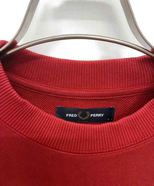 FRED PERRY（フレッドペリー）FRED PERRY (フレッドペリー) スウェット レッド サイズ:Sの古着・服飾アイテム