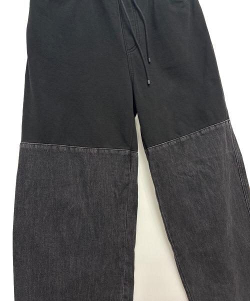AMOMENTO（アモーメント）AMOMENTO (アモーメント) Adam et Rope (アダム エ ロペ) 別注 DRAWSTRING DENIM PANTS ブラック サイズ:Mの古着・服飾アイテム