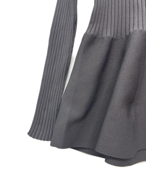 PLST（プラステ）PLST (プラステ) ホールガーメントペプラムカーディガン グレー サイズ:Sの古着・服飾アイテム