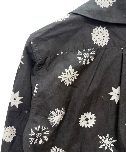 BLACK COMME des GARCONS（ブラックコムデギャルソン）BLACK COMME des GARCONS (ブラックコムデギャルソン) AD2023 フリルシャツ ブラック×ホワイト サイズ:Sの古着・服飾アイテム