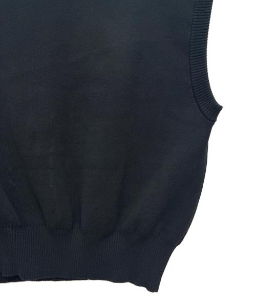 UNITED ARROWS（ユナイテッドアローズ）UNITED ARROWS (ユナイテッドアローズ) 3D フラワーモチーフ ノースリーブ ニットベスト ブラック サイズ:SIZE Freeの古着・服飾アイテム