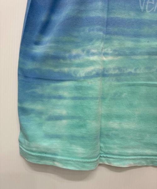 stussy（ステューシー）stussy (ステューシー) Tie Dye World Tour Tee / タイダイ ワールドツアーTシャツ レッド×ブルー サイズ:Lの古着・服飾アイテム