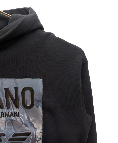 EMPORIO ARMANI（エンポリオ アルマーニ）EMPORIO ARMANI (エンポリオ アルマーニ) プルオーバーパーカー ブラック サイズ:XLの古着・服飾アイテム