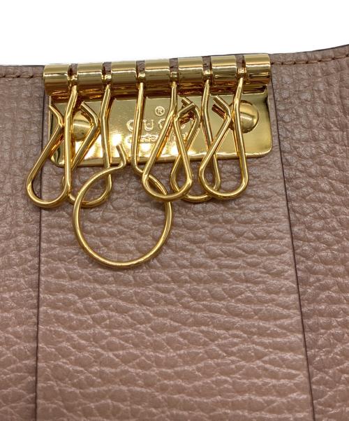 GUCCI（グッチ）GUCCI (グッチ) GGマーモント キーケース グレー×ピンクの古着・服飾アイテム