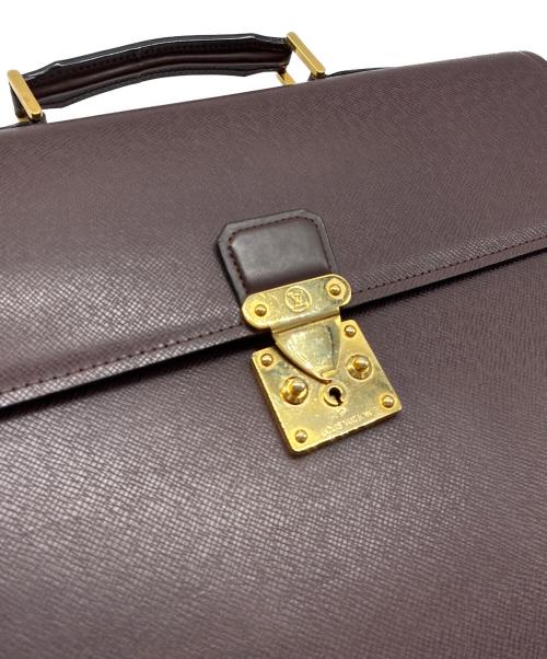 LOUIS VUITTON（ルイ ヴィトン）LOUIS VUITTON (ルイ ヴィトン) タイガ セルヴィエット・クラド ボルドーの古着・服飾アイテム