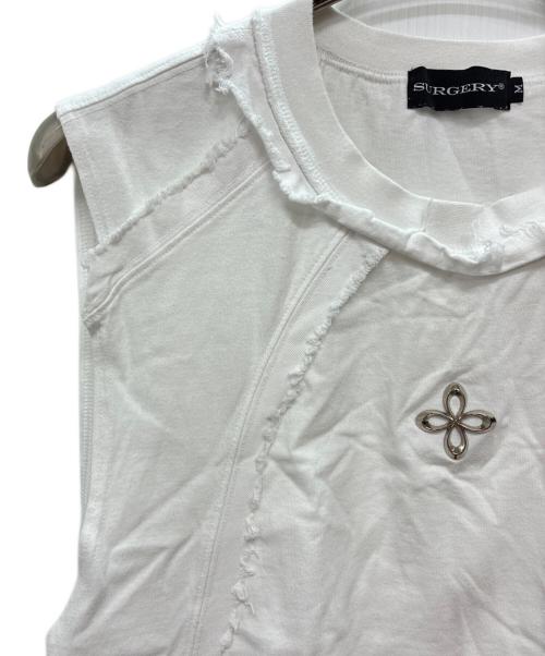 SURGERY（サージェリー）SURGERY (サージェリー) dekki clover logo sleeveless ホワイト サイズ:Mの古着・服飾アイテム