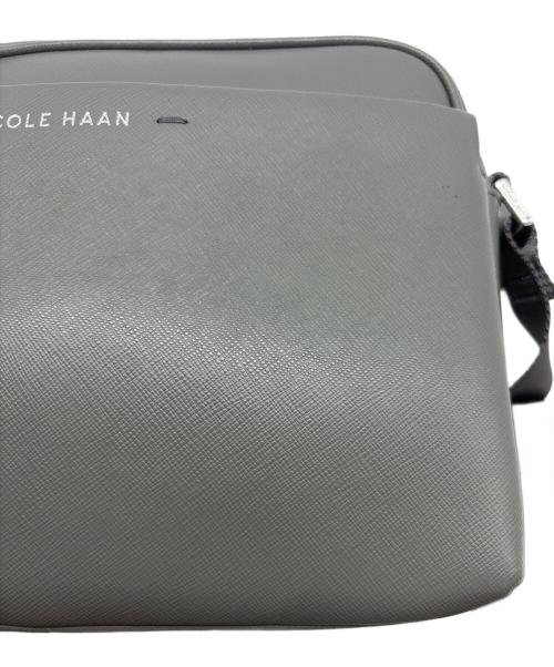 COLE HAAN（コールハーン）COLE HAAN (コールハーン) ショルダーバッグ シルバーの古着・服飾アイテム