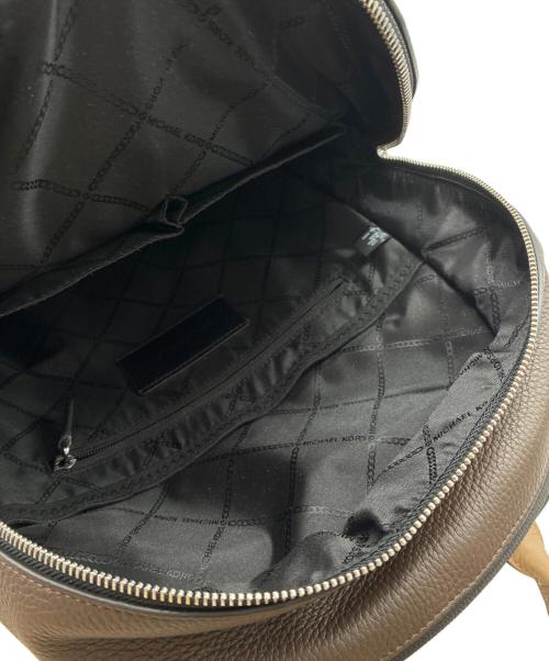 MICHAEL KORS（マイケルコース）MICHAEL KORS (マイケルコース) HUDSON（ハドソン）コミューター バックパック ベージュ×ブラウンの古着・服飾アイテム
