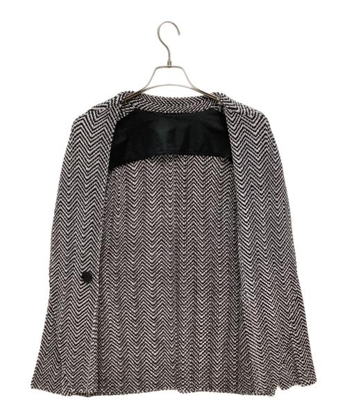 SPECCHIO（スペッチオ）SPECCHIO (スペッチオ) シャトルプリーツ ピークドラペル ダブルブレスト ジャケット ブラック×ホワイト サイズ:40の古着・服飾アイテム